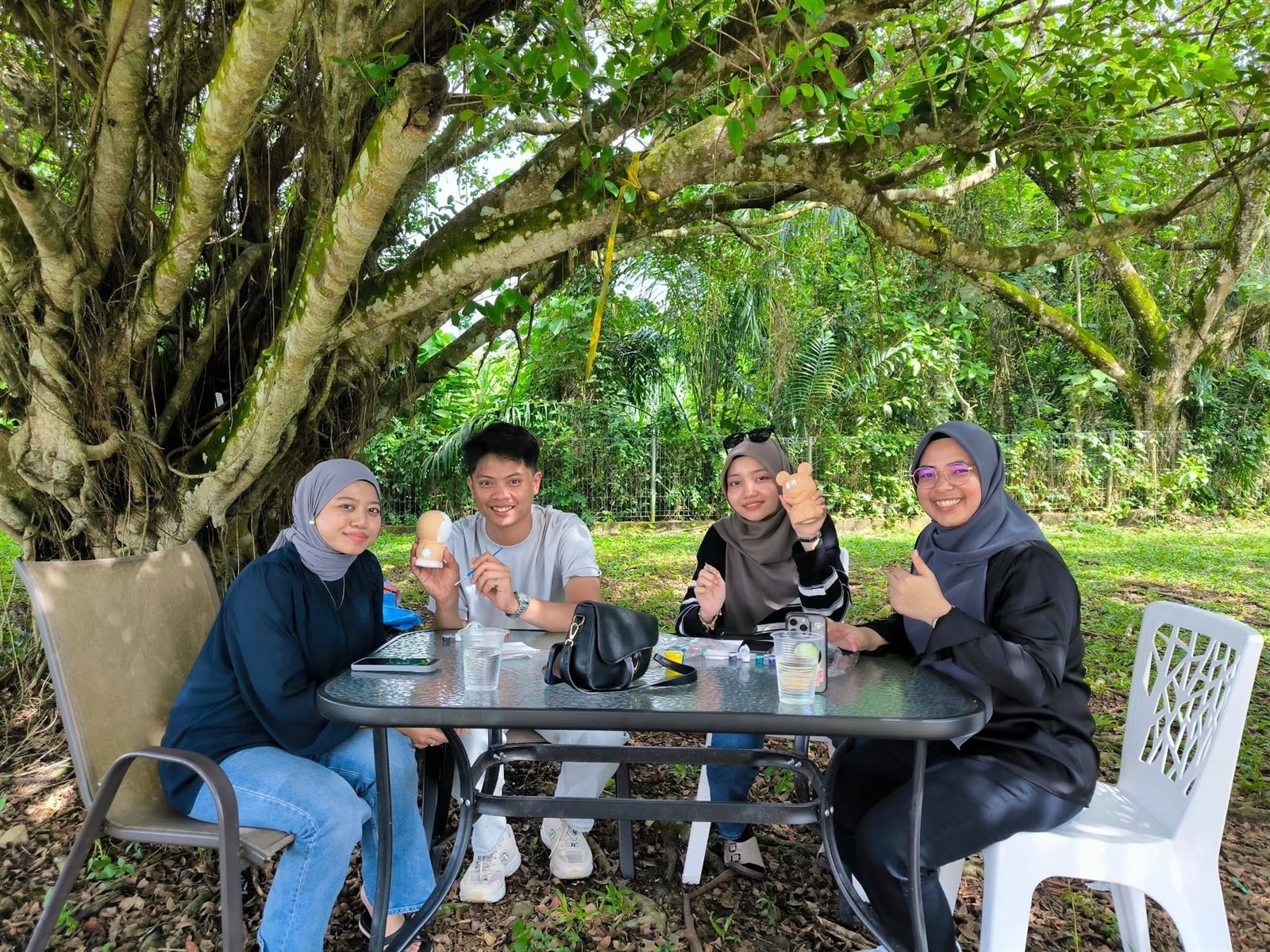 Pop-up at Kellie's Castle — photograph 2