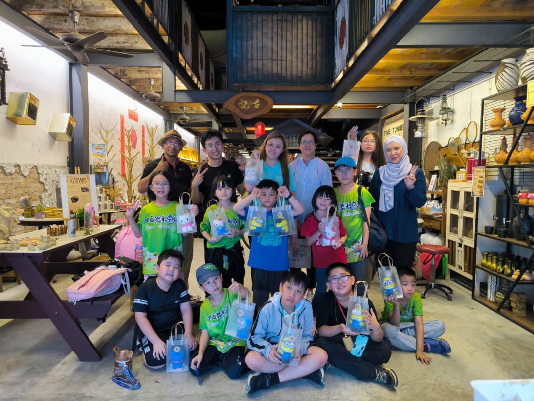 School trip with ZingArt Space — photograph 1